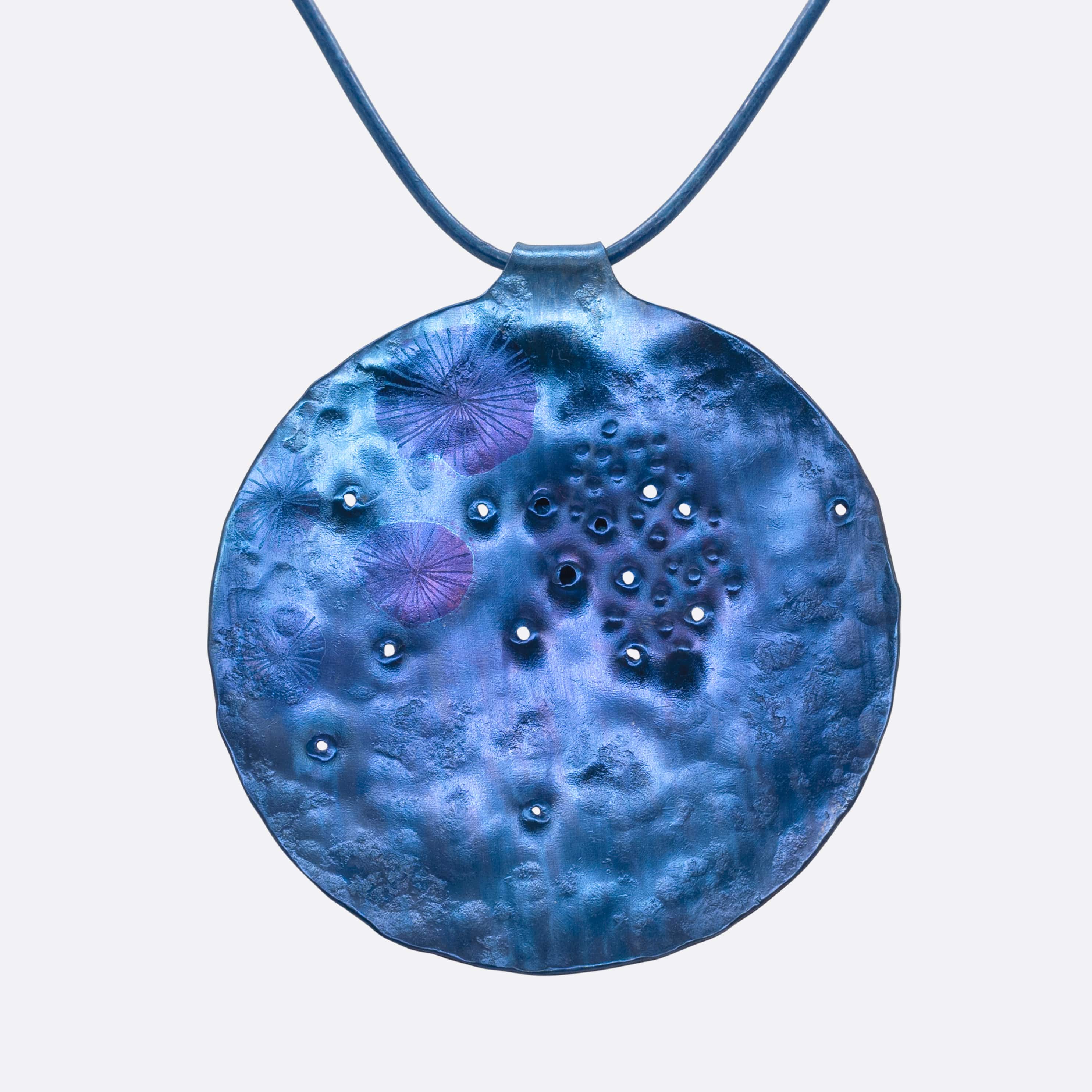 Roca de Lapas – Titanium Necklace & Brooch