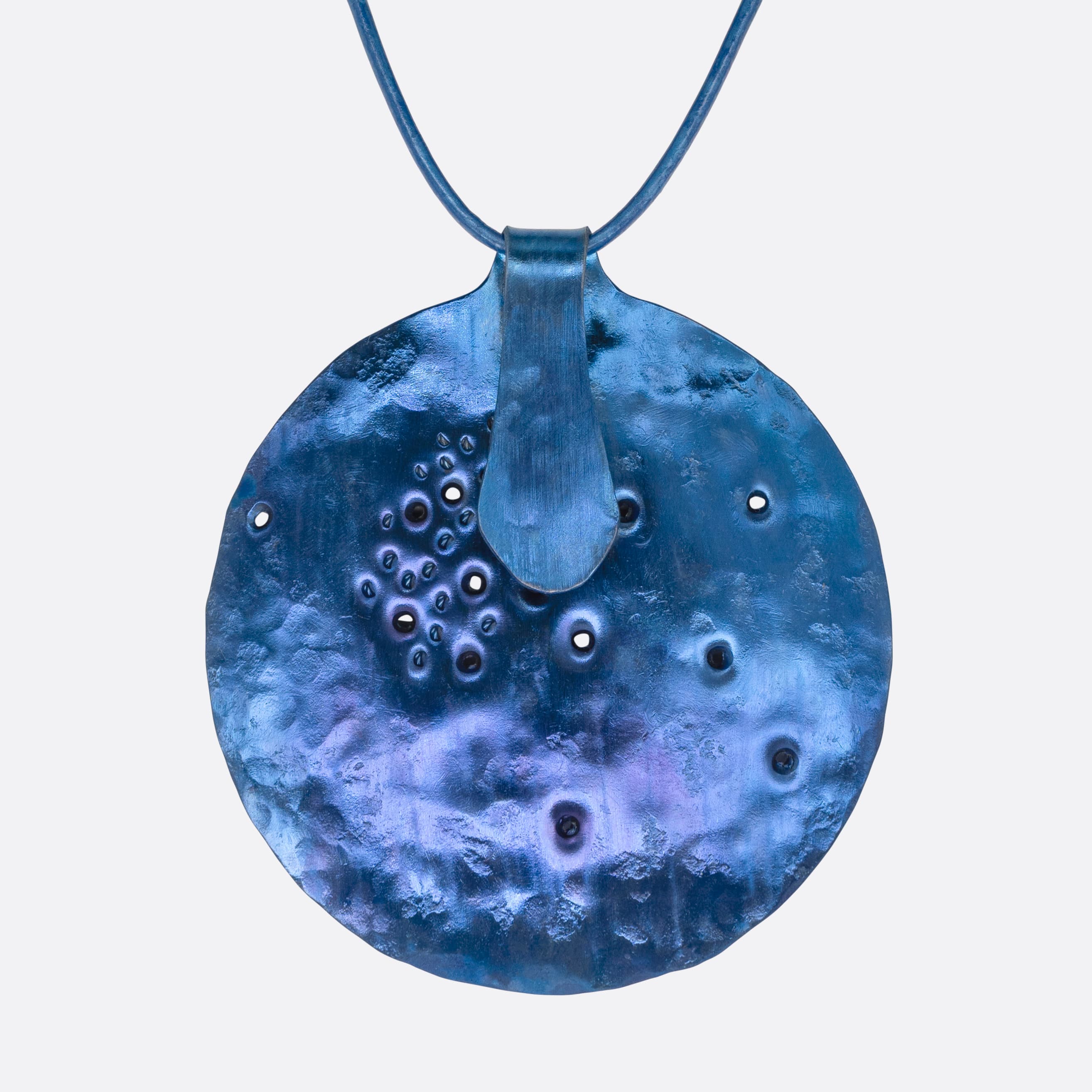 Roca de Lapas – Titanium Necklace & Brooch