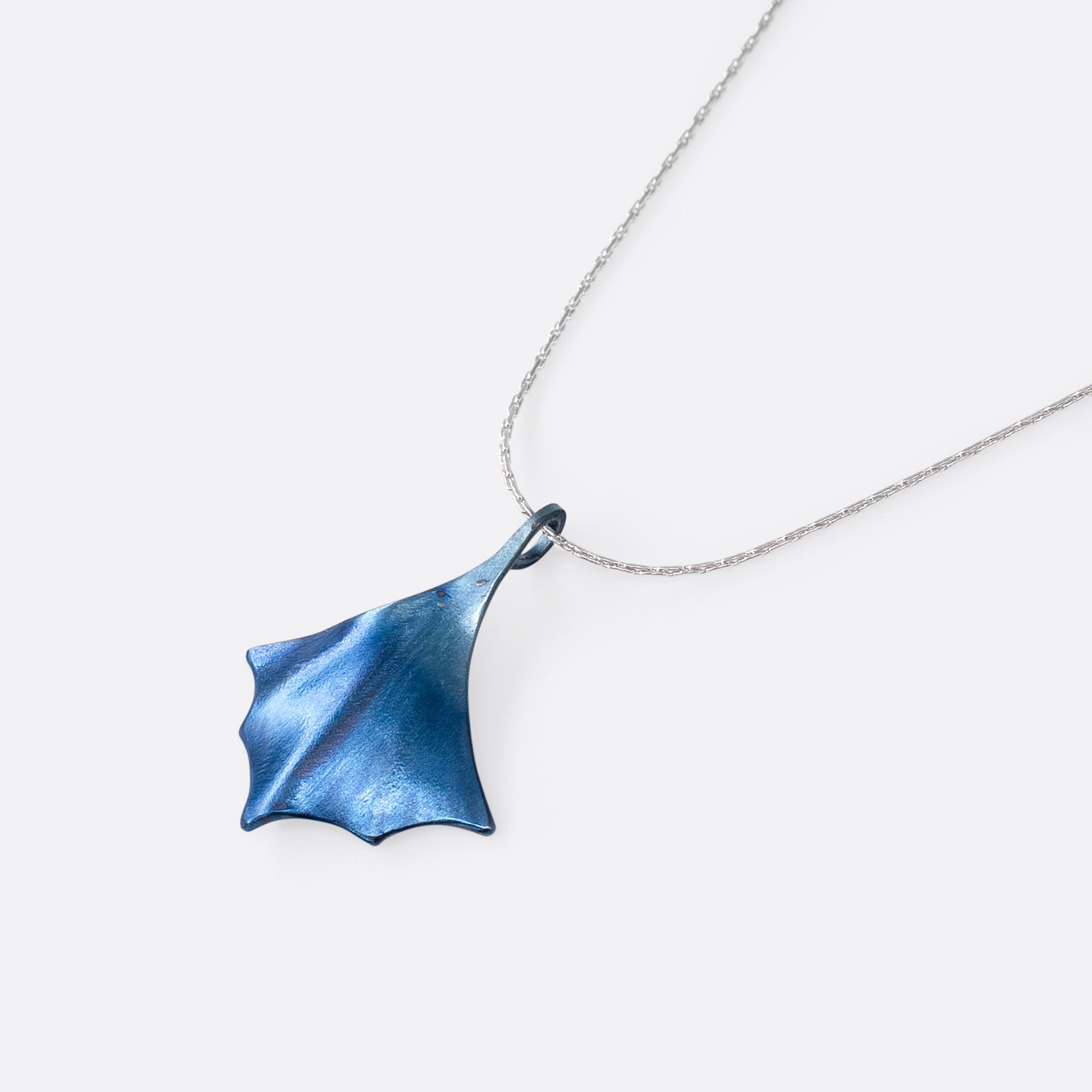 Angelote Blue – Organic Titanium Pendant Necklace