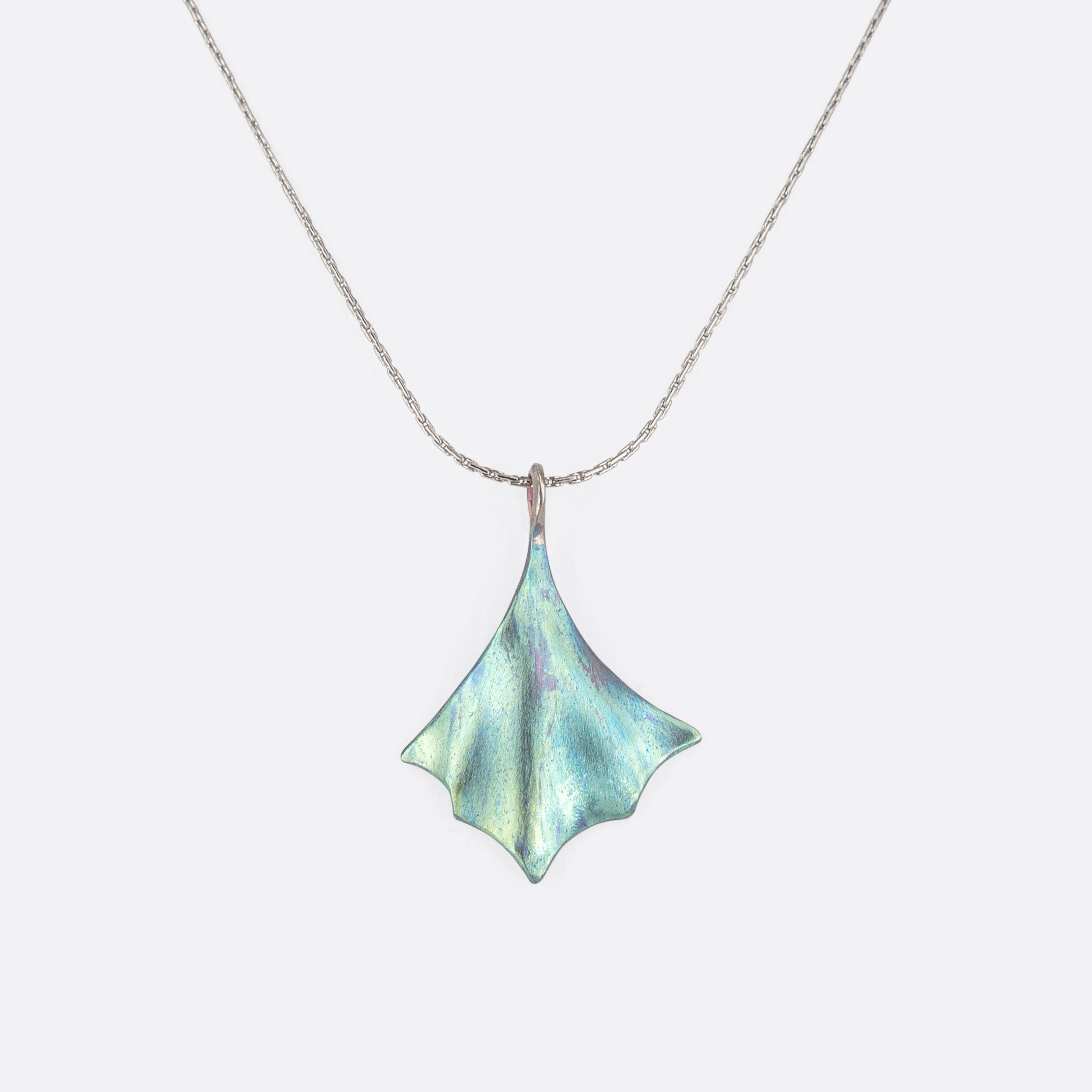 Angelote Turquoise – Organic Titanium Pendant Necklace