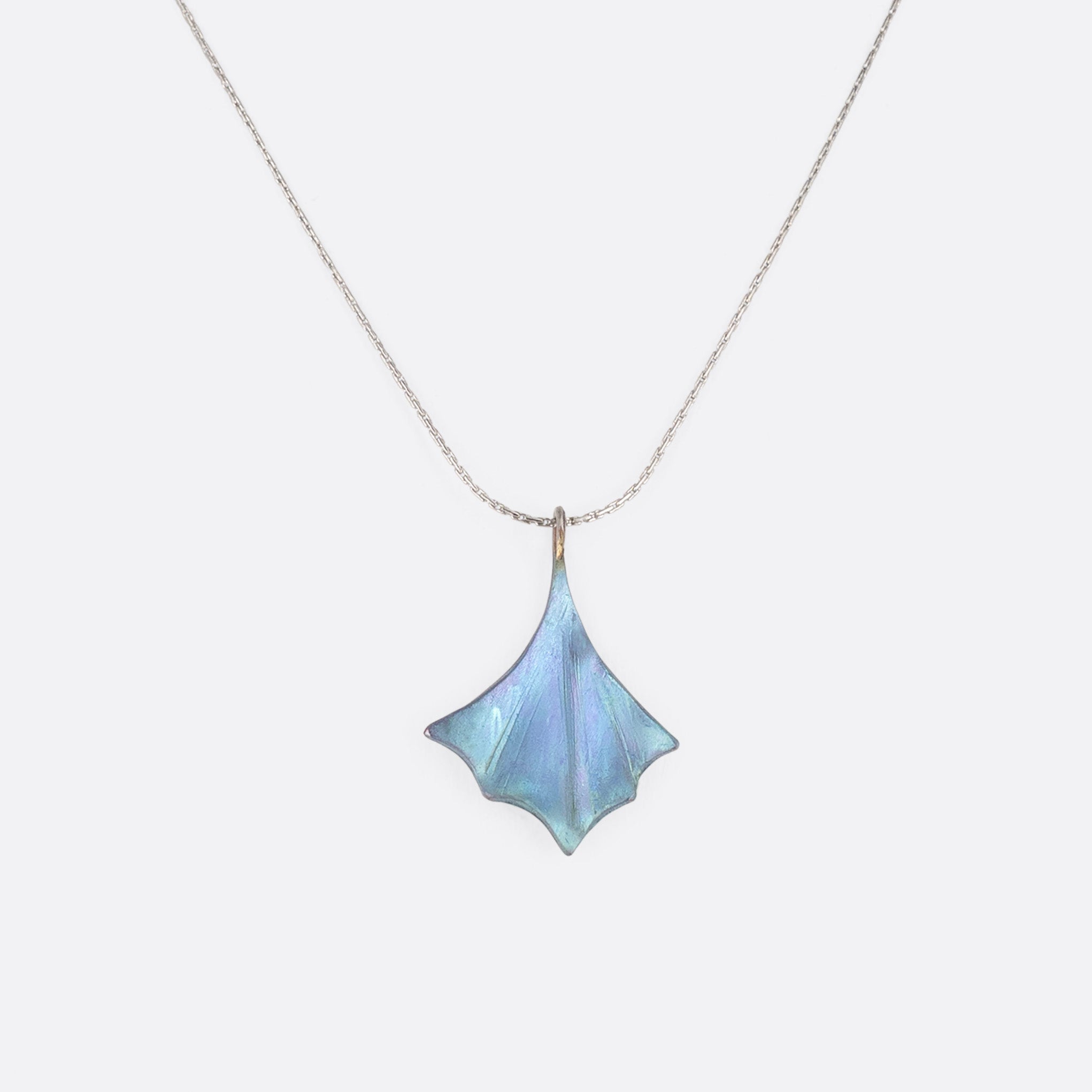Angelote Turquoise – Organic Titanium Pendant Necklace